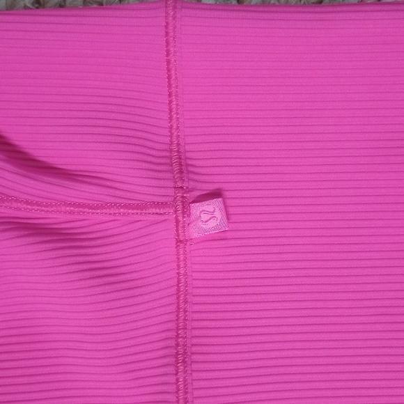 Lululemon Power Pivot Ribbed Tank - Picture 5 of 5